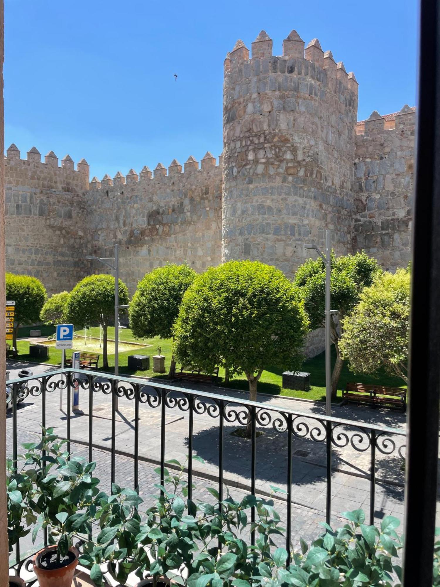 El Balcon De La Muralla Ávila Exteriör bild